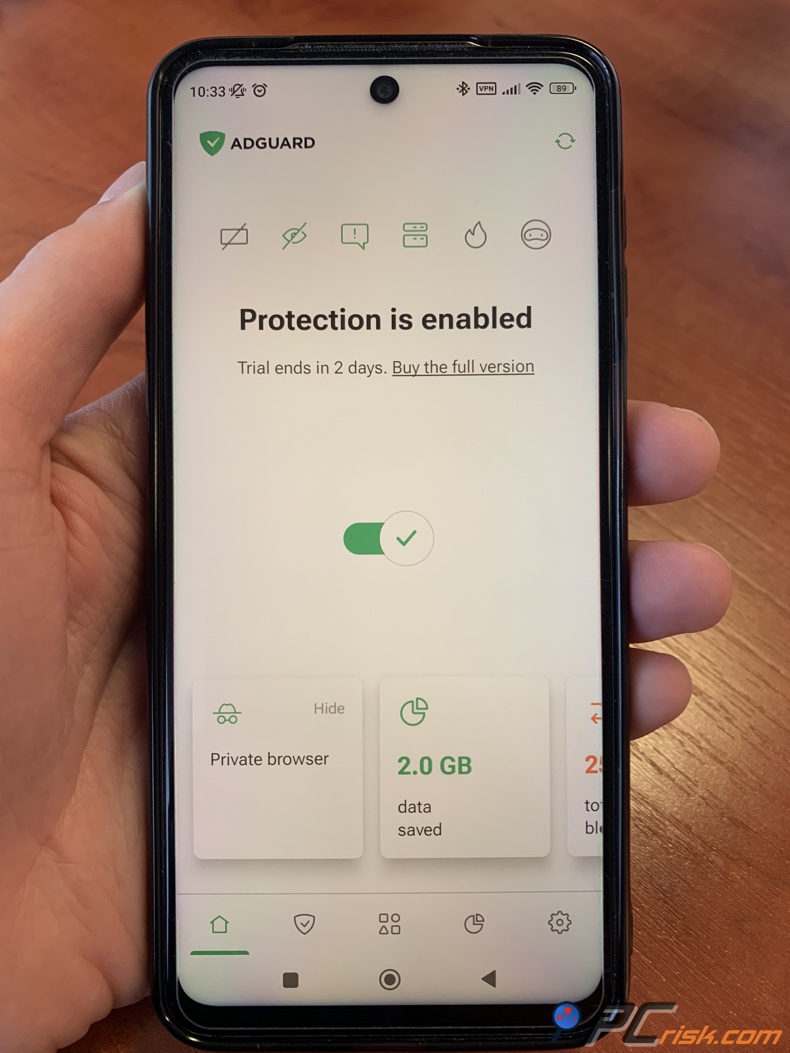 écran d'accueil AdGuard sur Android