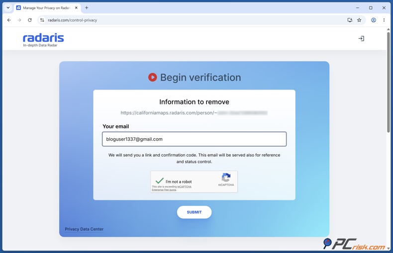 Vérification par e-mail Radaris