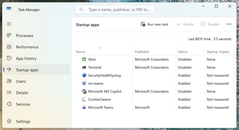Vérification de la suppression du malware dans l'onglet Applications de démarrage du Gestionnaire des tâches de Windows 11