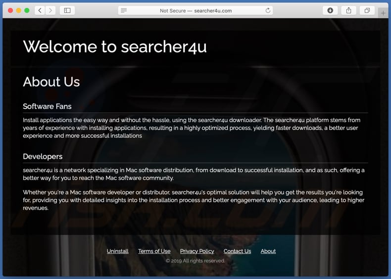 Site Web douteux utilisé pour promouvoir le pirate de navigateur searcher4u.com