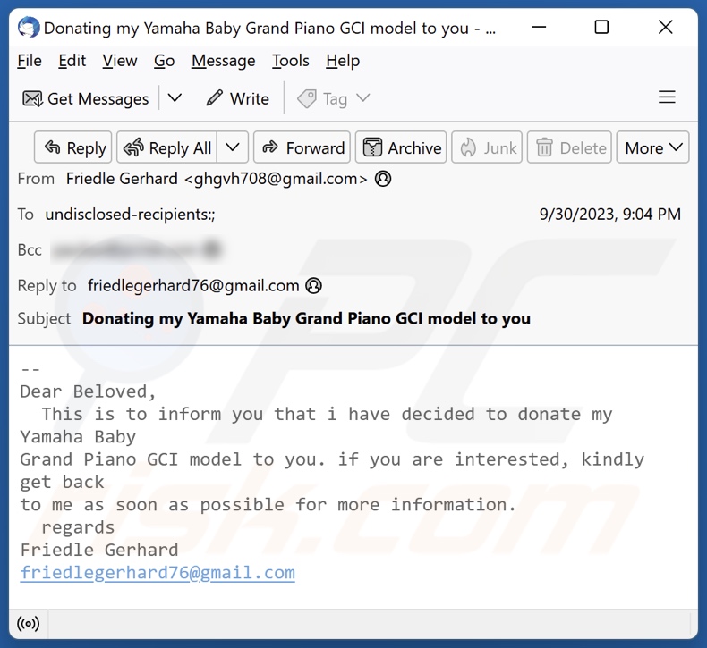 autre variante du courriel de spam Yamaha Baby Grand Piano (4)